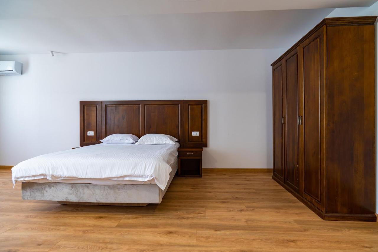 Voyager Hotel Năvodari Екстериор снимка