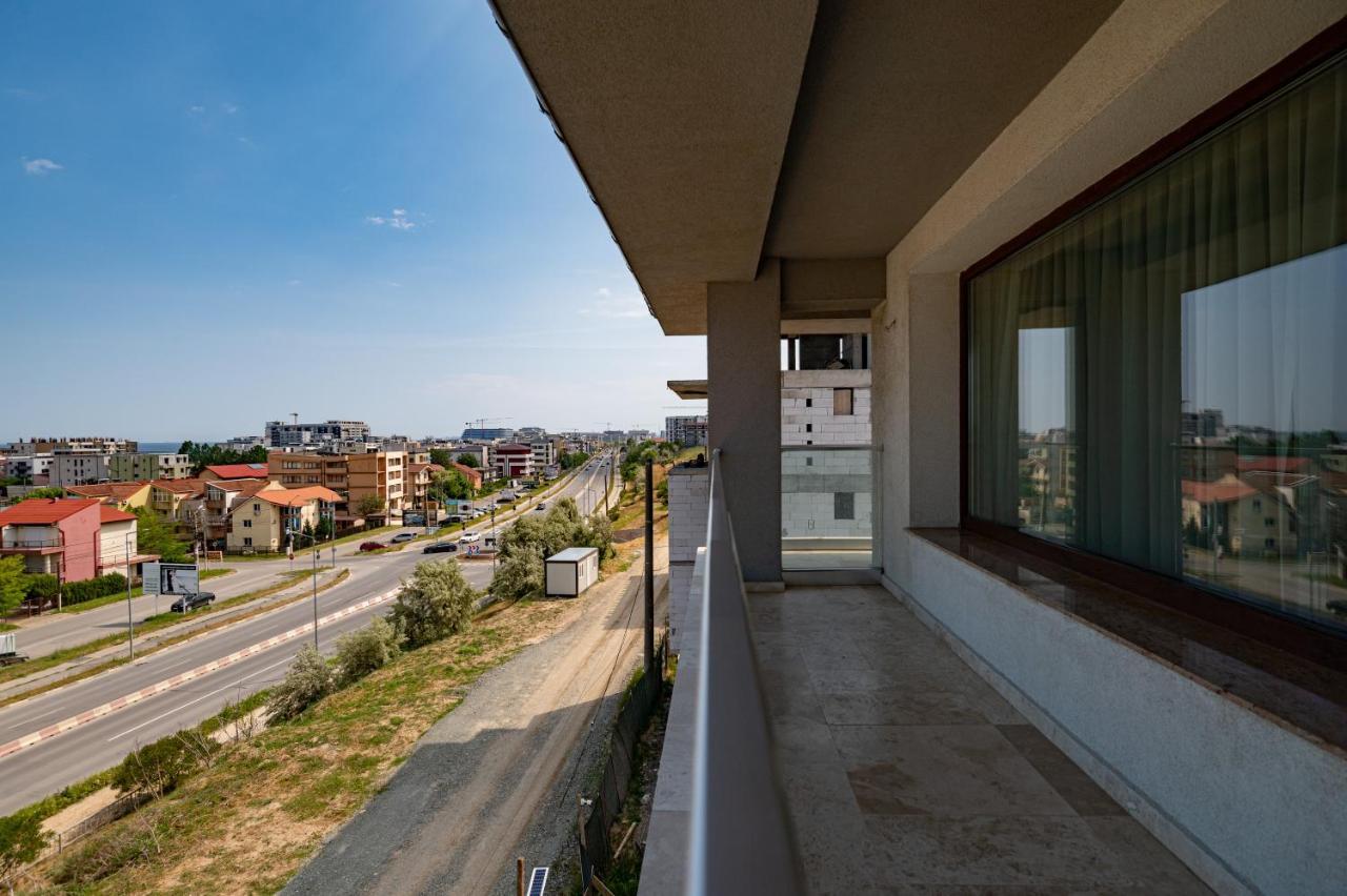 Voyager Hotel Năvodari Екстериор снимка