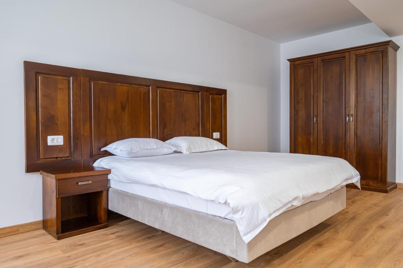 Voyager Hotel Năvodari Екстериор снимка