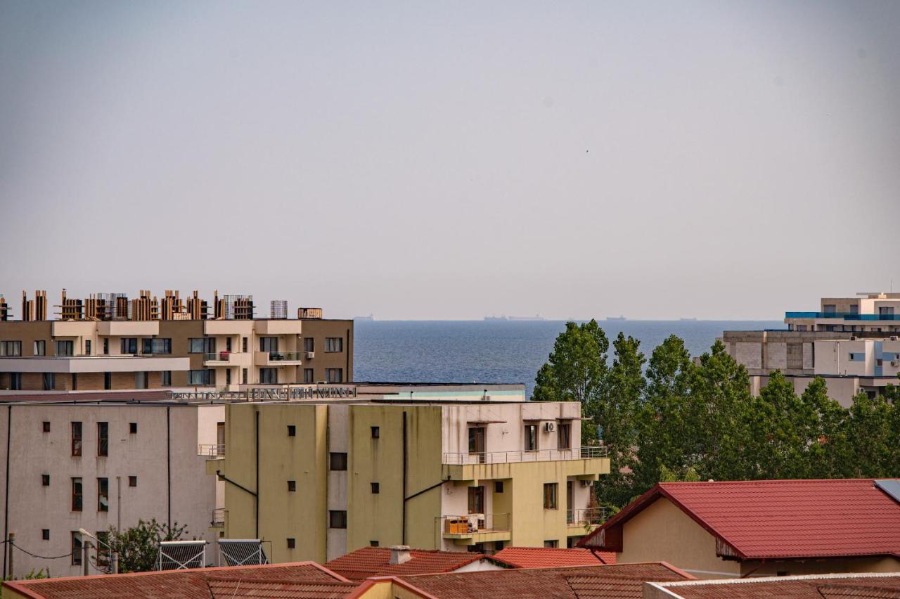 Voyager Hotel Năvodari Екстериор снимка